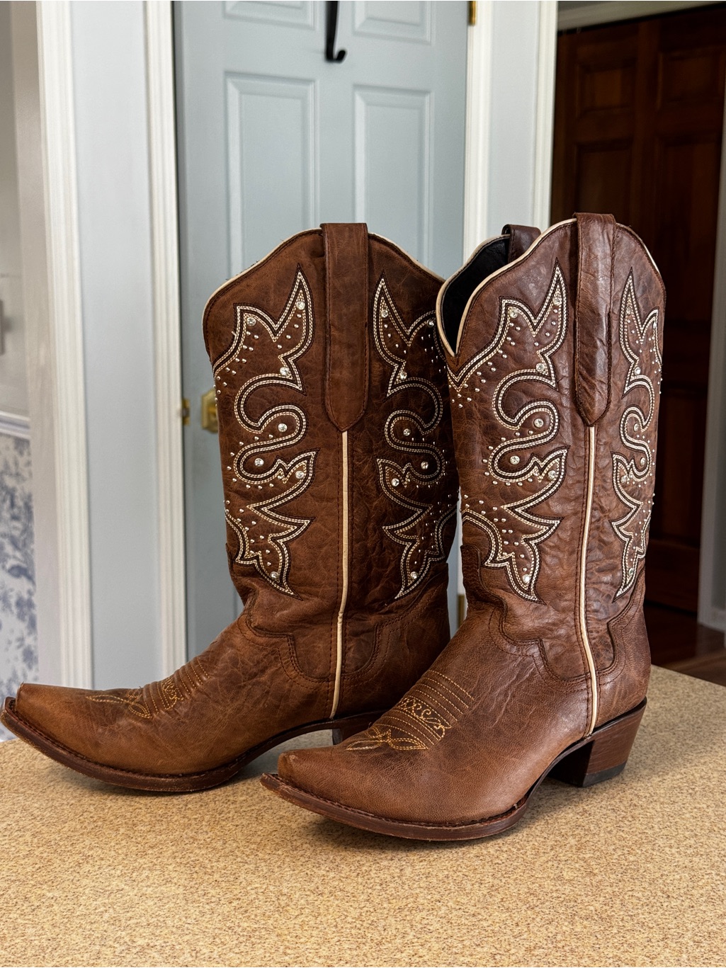 Jb Dillon Women’s Brown Leather Cowboy Boots Embroidery Rhinestones 10 B Cowgirl